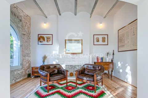 House for sale in Barcelona, Spain 4 bedrooms, 408 sq.m. No. 160171 - photo 22