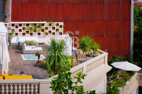 House for sale in Barcelona, Spain 4 bedrooms, 408 sq.m. No. 160171 - photo 14
