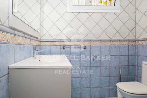 Dom w Empuriabrava, Girona, Hiszpania 5 sypialni, 279 mkw. nr 160170 – zdjęcie 21