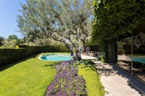Villa à vendre à Barcelona, Espagne, 5 chambres, 678 m2 No. 160165 - photo 6