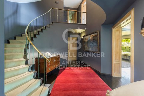 Villa à vendre à Barcelona, Espagne, 5 chambres, 678 m2 No. 160165 - photo 16