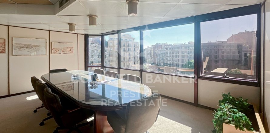 Ofiss Barcelona, Spānijā 253 m2 Nr. 160166