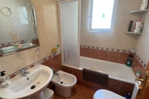 Продажа квартиры в Альгорфа, Аликанте, Испания 2 спальни, №183736 - фото 19