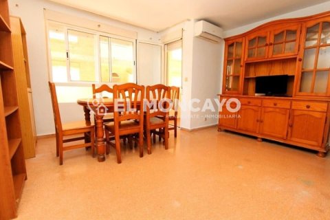 Huoneisto myytävänä Guardamar del Segura, Alicante, Espanja, 1 makuuhuone, 49 m2 No. 183740 - kuva 2