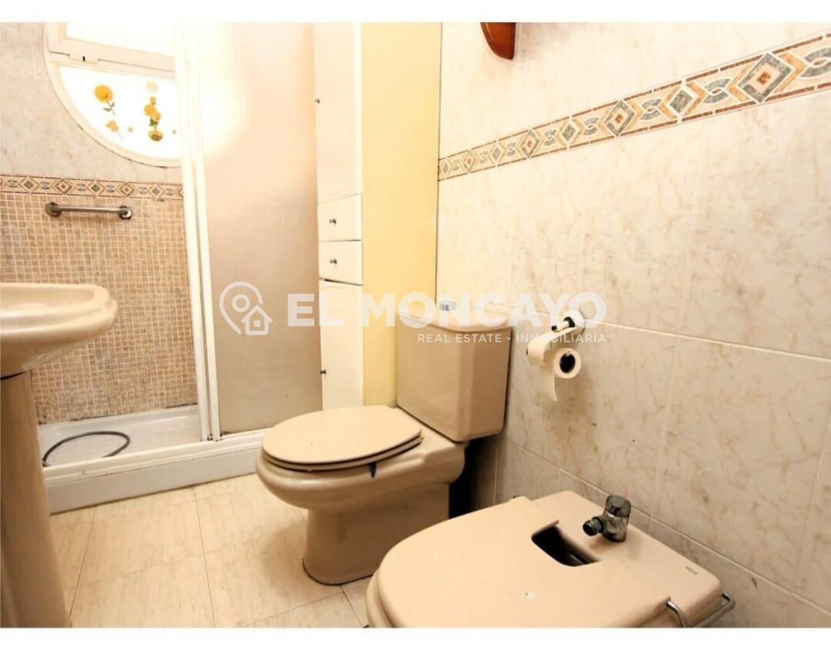 Apartment in Guardamar del Segura, Alicante, Spain 1 bedroom, 49 sq.m. No. 183740