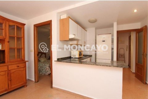 Huoneisto myytävänä Guardamar del Segura, Alicante, Espanja, 1 makuuhuone, 49 m2 No. 183740 - kuva 4