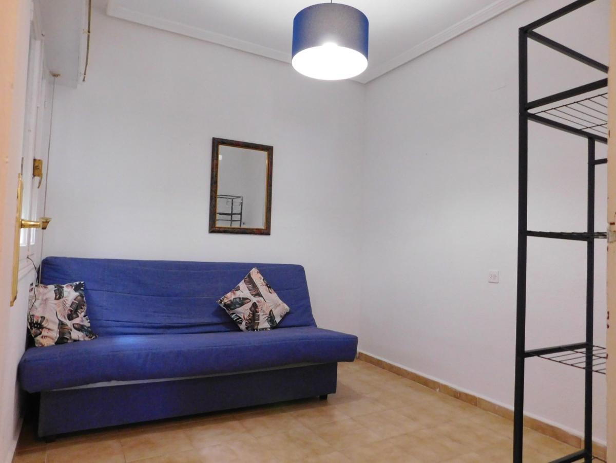 Villetta a schiera a Alicante, Spagna 2 camere da letto, 71 mq. N° 183738