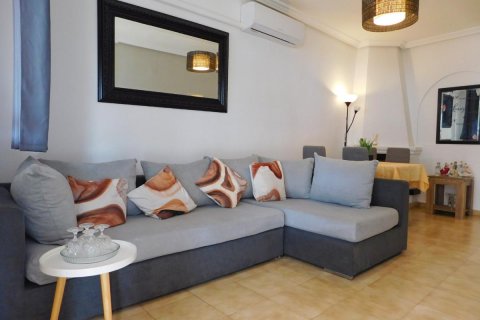 Townhouse for sale in Alicante, Spain 2 bedrooms, 71 sq.m. No. 183738 - photo 9