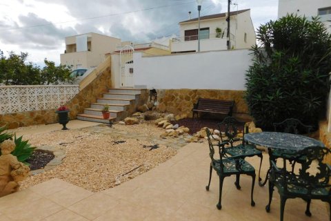 Townhouse for sale in Alicante, Spain 2 bedrooms, 71 sq.m. No. 183738 - photo 28