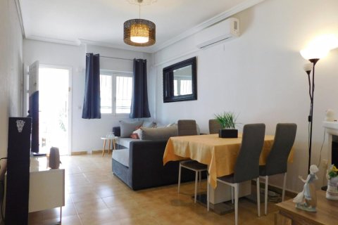 Townhouse for sale in Alicante, Spain 2 bedrooms, 71 sq.m. No. 183738 - photo 11