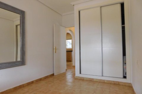 Townhouse for sale in Alicante, Spain 2 bedrooms, 71 sq.m. No. 183738 - photo 18