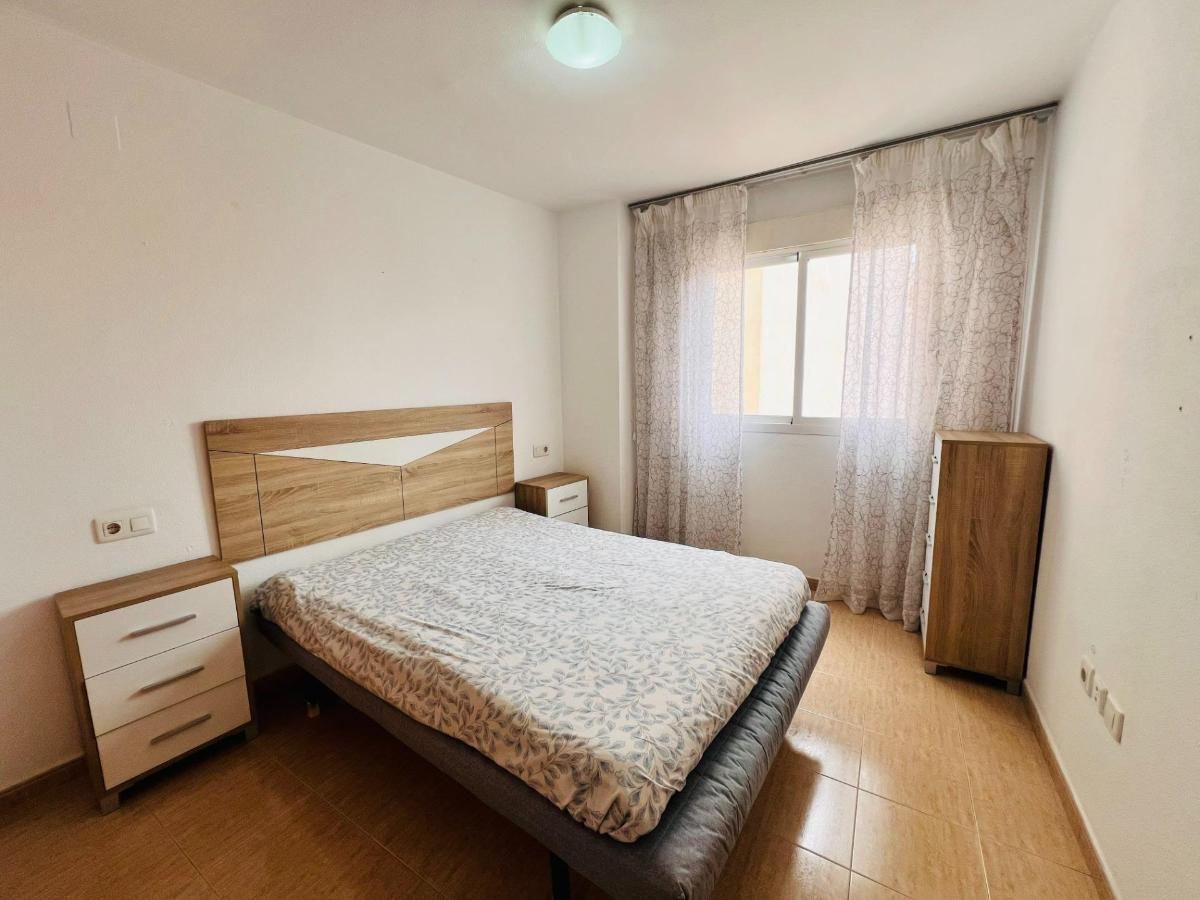 Apartamento en Torrevieja, Alicante, España 2 dormitorios, 57 m2 No. 183741