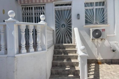 Villa in vendita a Ciudad Quesada, Alicante, Spagna 2 camere da letto,  N° 183737 - foto 2