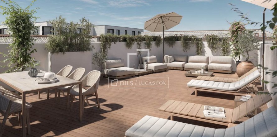 Penthouse in Barcelona, Spain 2 bedrooms, 67 sq.m. No. 150974