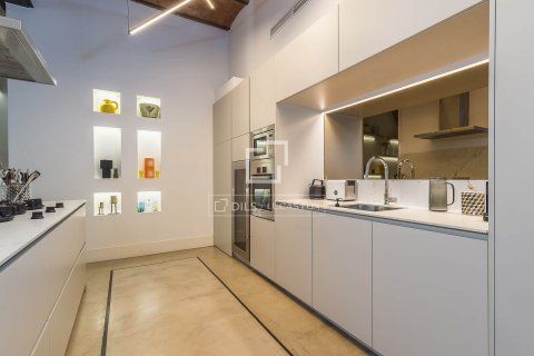 Appartamento in vendita a Barcelona, Spagna 5 camere da letto, 309 mq. N° 150973 - foto 12