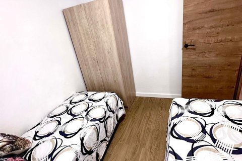 Apartment for sale Torrevieja, Alicante, Spain 2 bedrooms, 64 sq.m. No. 137679 - photo 10