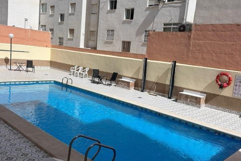 Apartment for sale Torrevieja, Alicante, Spain 2 bedrooms, 64 sq.m. No. 137679 - photo 13