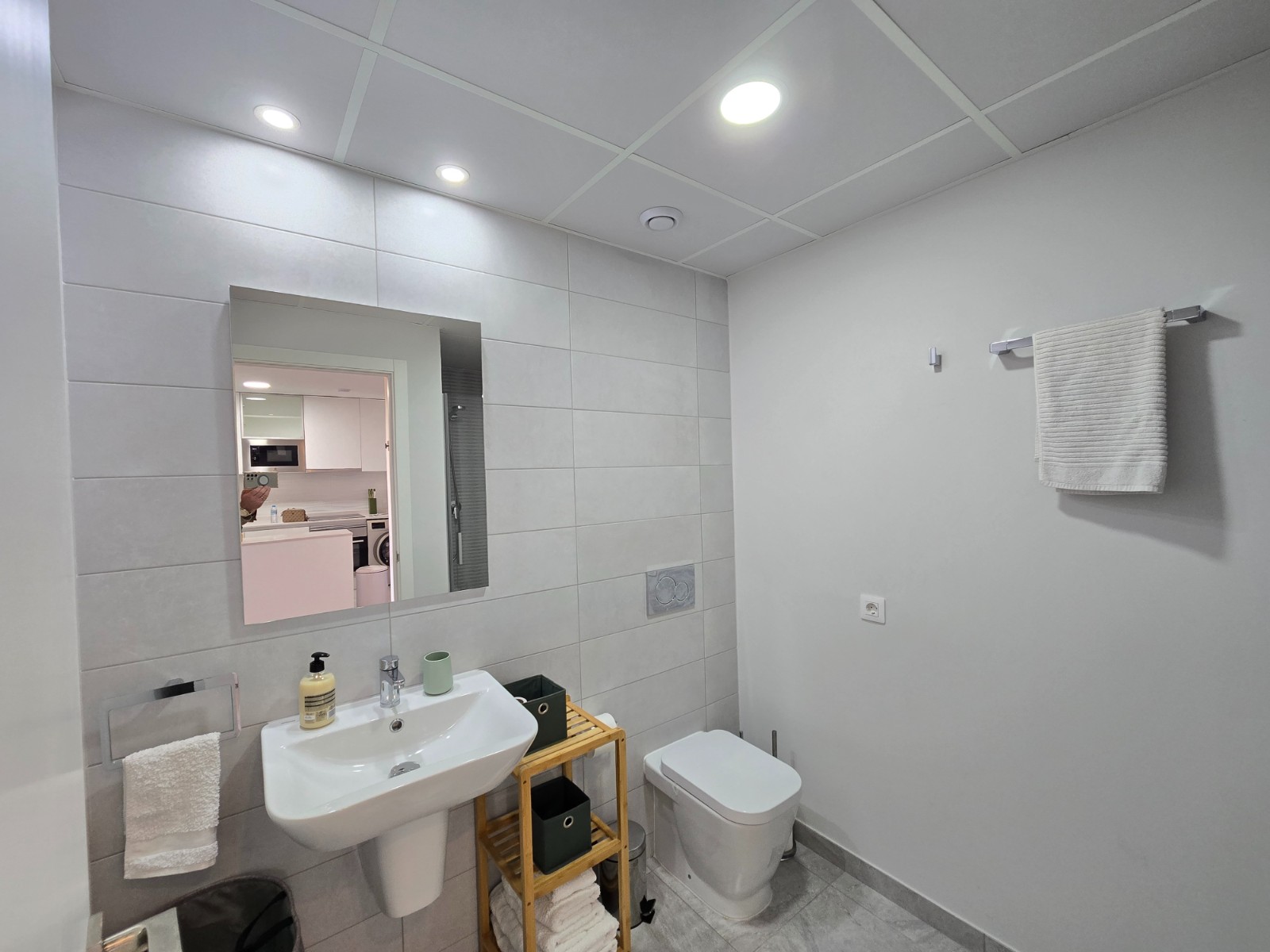 Apartamento en Alicante, España 2 dormitorios,  No. 182737