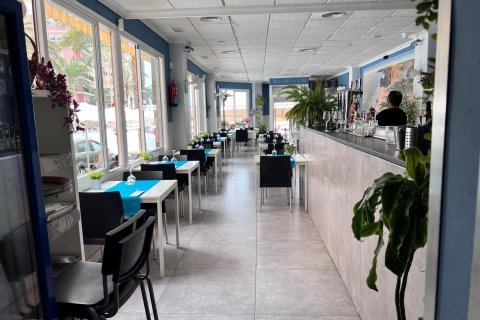 Liikekiinteistö myytävänä Torrevieja, Alicante, Espanja , 158 m2 No. 165393 - kuva 9