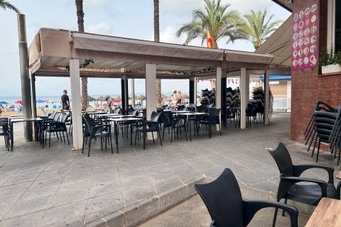 Liikekiinteistö myytävänä Torrevieja, Alicante, Espanja , 158 m2 No. 165393 - kuva 2