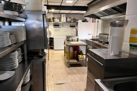 Liikekiinteistö myytävänä Torrevieja, Alicante, Espanja , 158 m2 No. 165393 - kuva 13