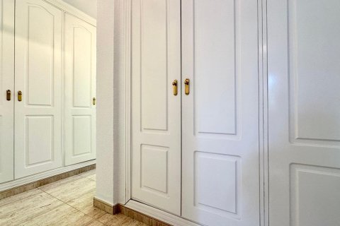 Apartment for sale in Denia, Alicante, Spain 3 bedrooms, 200 sq.m. No. 165396 - photo 11