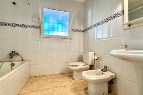 Apartment for sale in Denia, Alicante, Spain 3 bedrooms, 200 sq.m. No. 165396 - photo 12