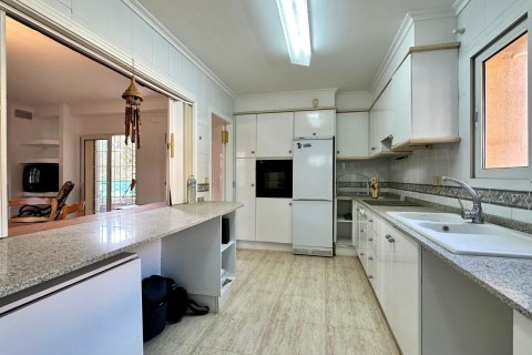 Apartment for sale in Denia, Alicante, Spain 3 bedrooms, 200 sq.m. No. 165396 - photo 19