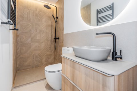 Huoneisto myytävänä Madrid, Espanja, 3 makuuhuonetta, 119 m2 No. 119779 - kuva 21
