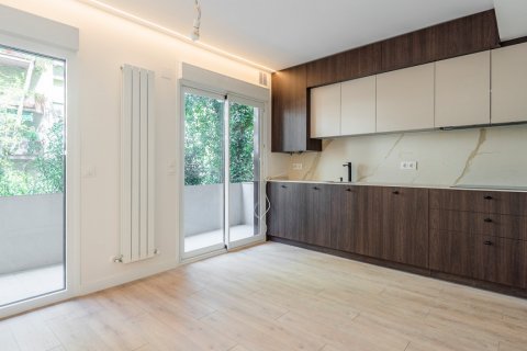 Huoneisto myytävänä Madrid, Espanja, 3 makuuhuonetta, 119 m2 No. 119779 - kuva 30