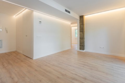 Huoneisto myytävänä Madrid, Espanja, 3 makuuhuonetta, 119 m2 No. 119779 - kuva 3