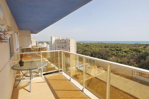 Apartment for sale in Guardamar del Segura, Alicante, Spain 3 bedrooms, 72 sq.m. No. 195569 - photo 2