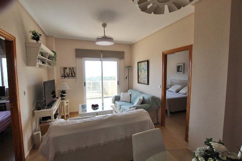 Apartment for sale in Guardamar del Segura, Alicante, Spain 3 bedrooms, 72 sq.m. No. 195569 - photo 9