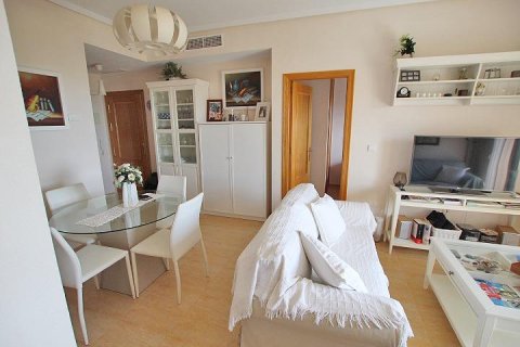 Apartment for sale in Guardamar del Segura, Alicante, Spain 3 bedrooms, 72 sq.m. No. 195569 - photo 6