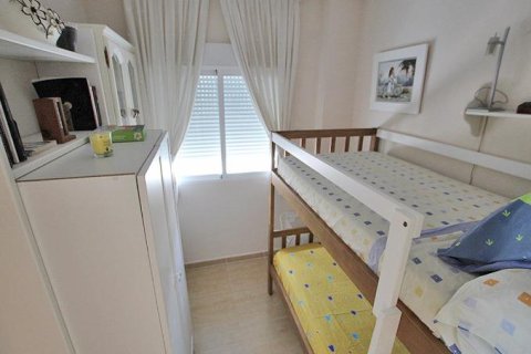Apartment for sale in Guardamar del Segura, Alicante, Spain 3 bedrooms, 72 sq.m. No. 195569 - photo 18