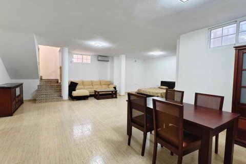 Villa zum Verkauf in Villamartin, Alicante, Spanien 4 Schlafzimmer, 220 m2 Nr. 180941 - Foto 20