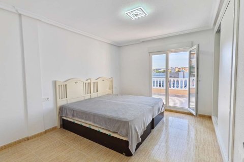 Villa zum Verkauf in Villamartin, Alicante, Spanien 4 Schlafzimmer, 220 m2 Nr. 180941 - Foto 23