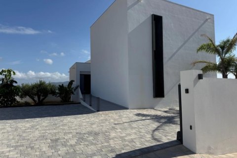 Villa zum Verkauf in Moraira, Alicante, Spanien 3 Schlafzimmer, 720 m2 Nr. 180939 - Foto 2
