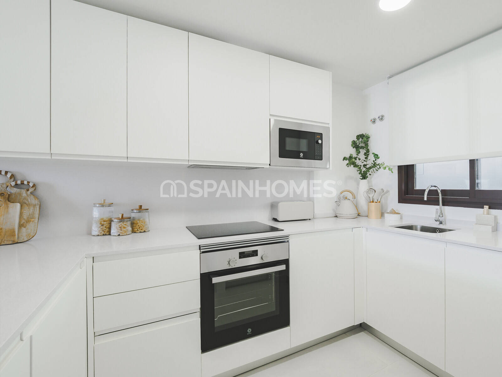 Apartment in Fuengirola, Malaga, Spain 2 bedrooms, 74 sq.m. No. 179349