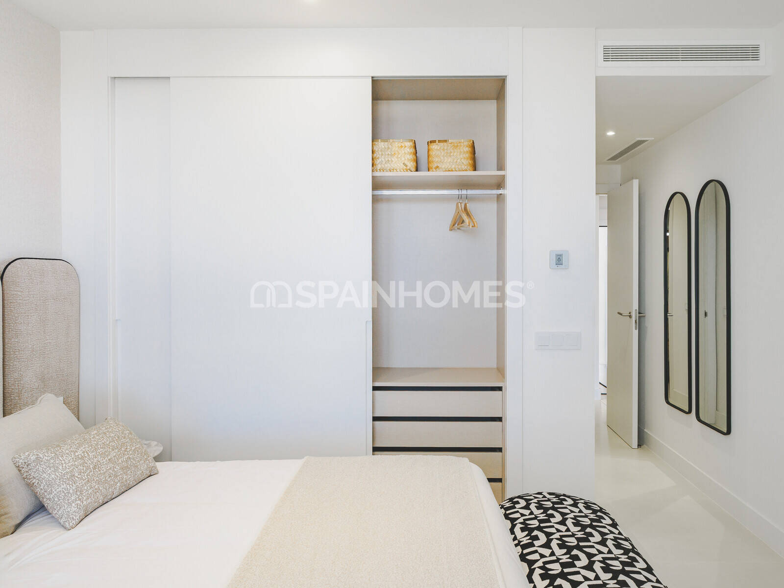 Apartment in Fuengirola, Malaga, Spain 2 bedrooms, 74 sq.m. No. 179349