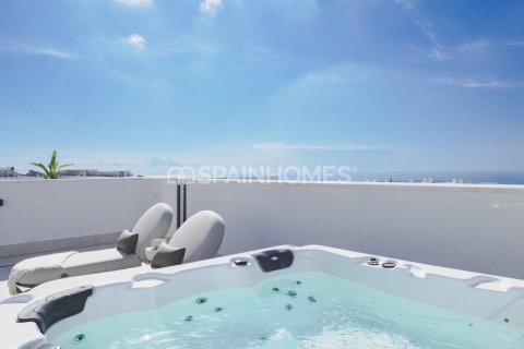 Apartamento en venta en Fuengirola, Málaga, España 2 dormitorios, 74 m2 No. 179349 - foto 7