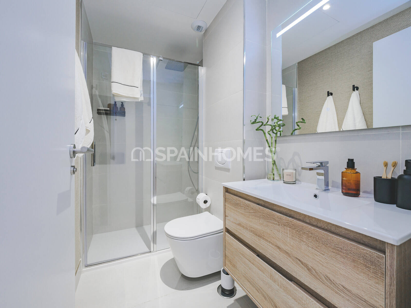Apartment in Fuengirola, Malaga, Spain 2 bedrooms, 74 sq.m. No. 179349