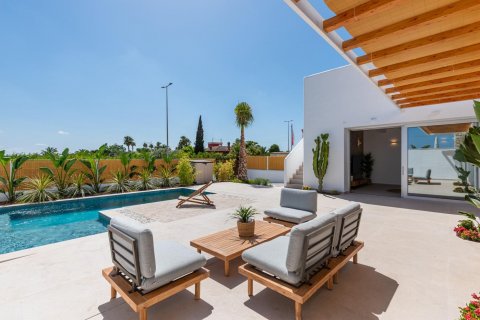 Villa in vendita Benijofar, Alicante, Spagna 3 camere da letto, 225 mq. N° 114304 - foto 4