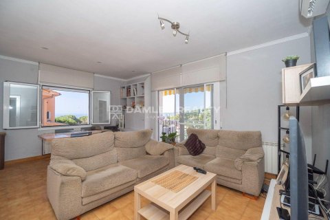 Villa for sale in Lloret de Mar, Girona, Spain 3 bedrooms, 156 sq.m. No. 178163 - photo 8