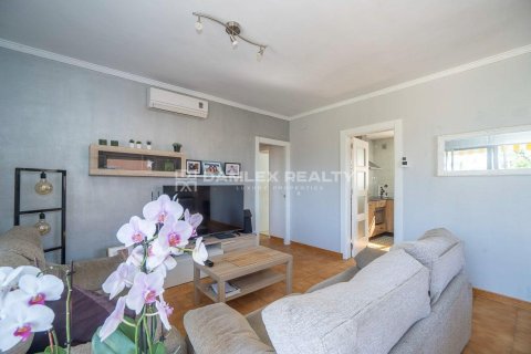 Villa for sale in Lloret de Mar, Girona, Spain 3 bedrooms, 156 sq.m. No. 178163 - photo 13