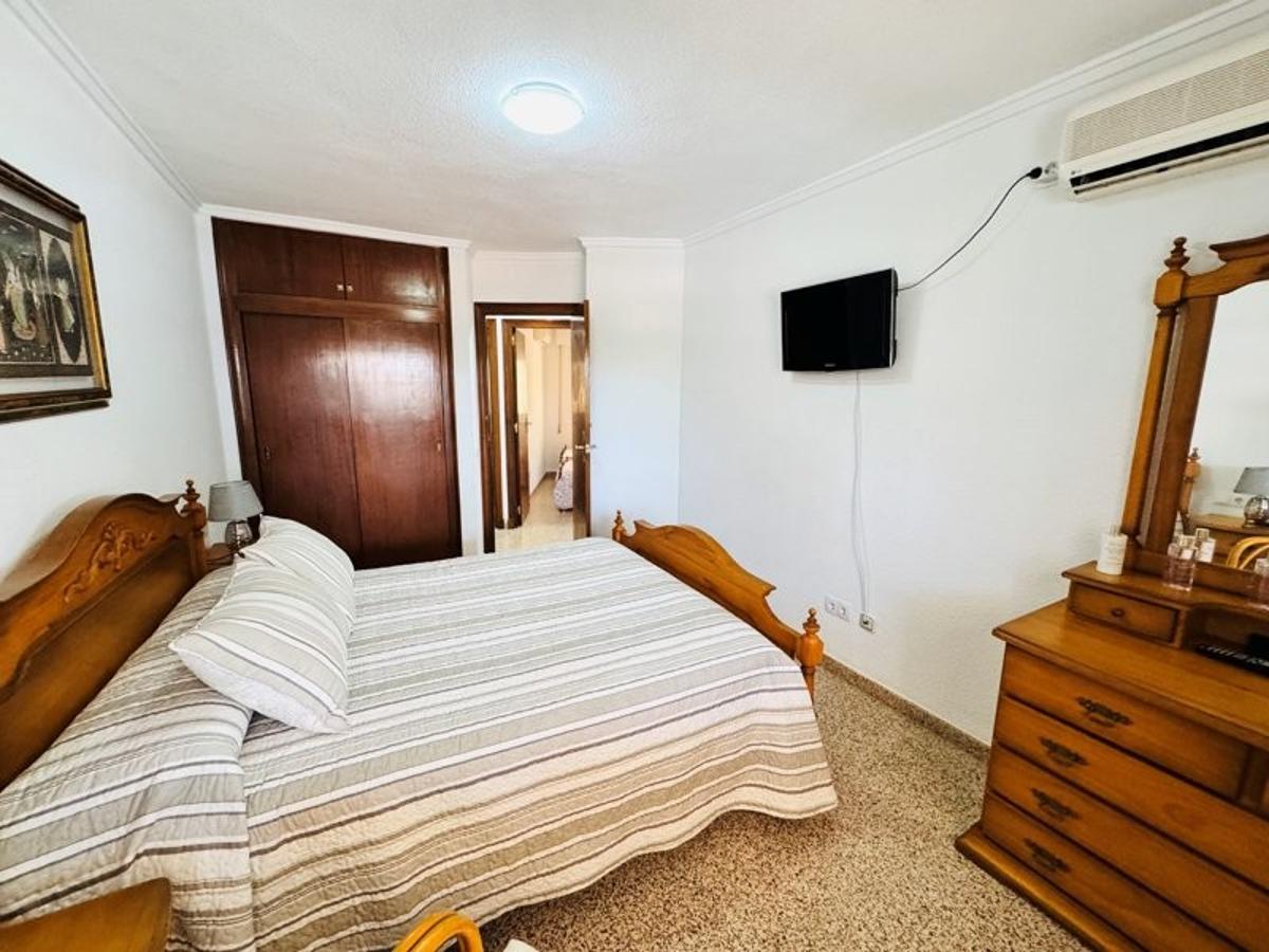 Appartamento a La Mata, Alicante, Spagna 3 camere da letto, 90 mq. N° 148919