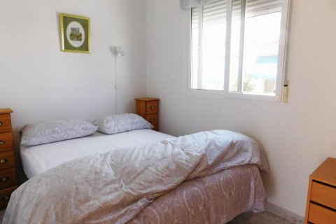 Villa till salu i Alicante, Spanien 3 sovrum, 100 kvm. Nr. 148918 - foto 28