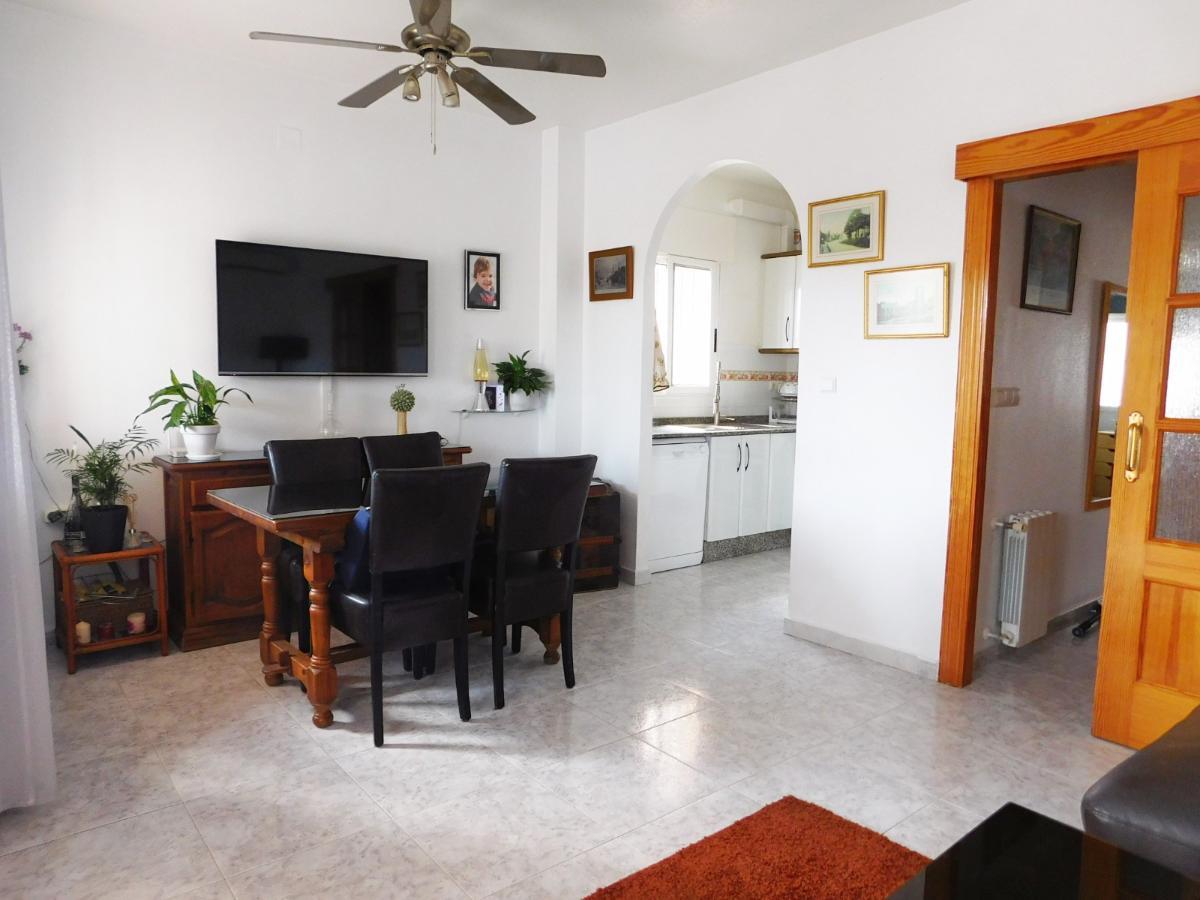 Villa a Alicante, Spagna 3 camere da letto, 100 mq. N° 148918
