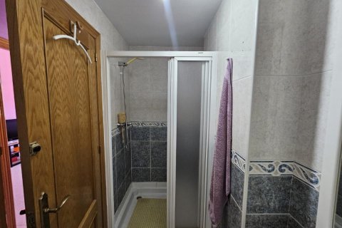 Kamienica w Torre de la Horadada, Alicante, Hiszpania 4 sypialnie, 145 mkw. nr 148916 – zdjęcie 10