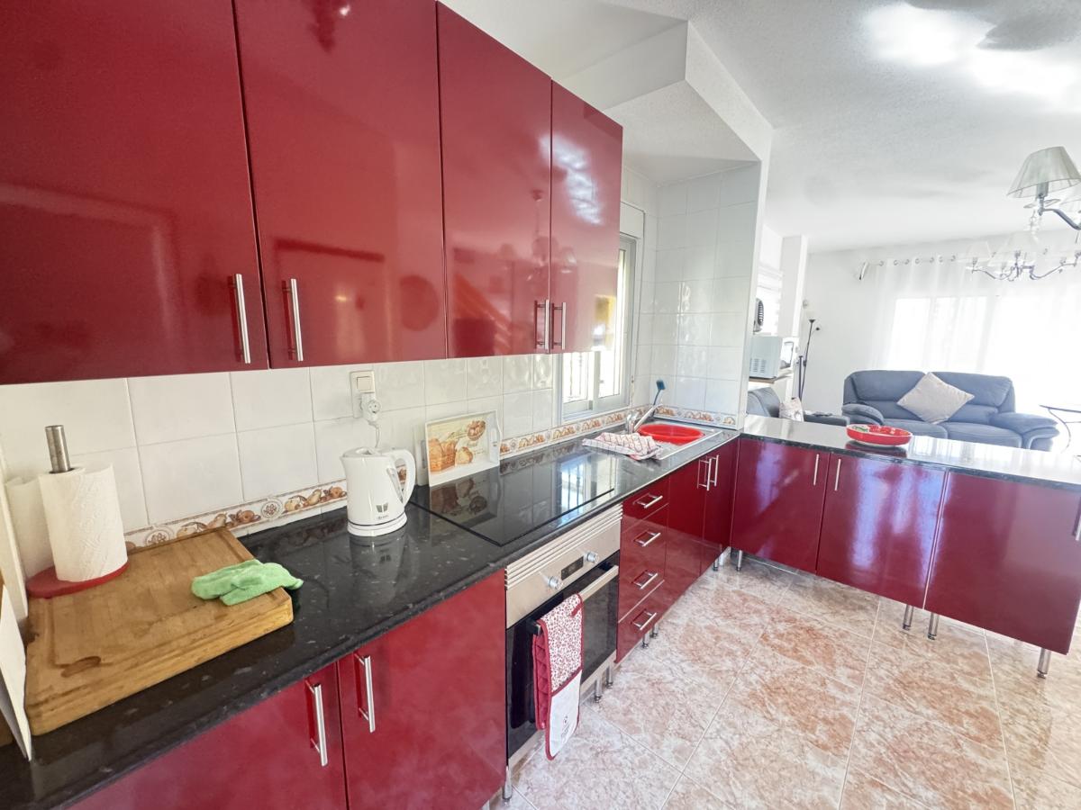Villa i Villamartin, Alicante, Spanien 3 sovrum, 100 kvm. Nr. 148921